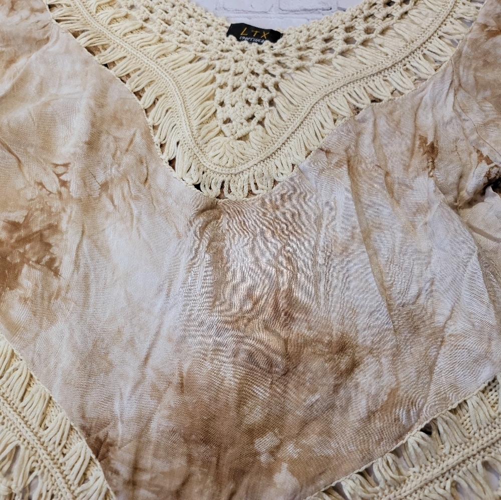 Tye-dye Crochet Fringed Top - Picture 9 of 11